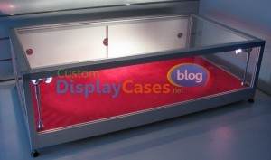 Counter Top Display Showcase 83 - email